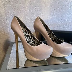 Jessica simpson Jasmint heels. Worn a couple of times.